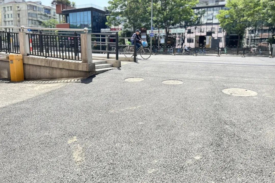 爬坡难下坡险,居民出行难题如何解? 第5张 爬坡难下坡险,居民出行难题如何解? 第5张